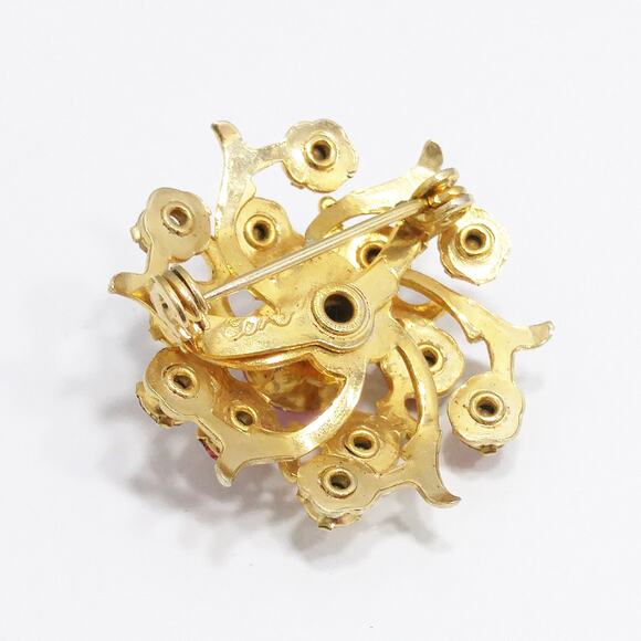 Coro Pink Rhinestone Brooch, Gold Plated Scatter Pin, 1940s Vintage Jewelry - Picture 4 of 10